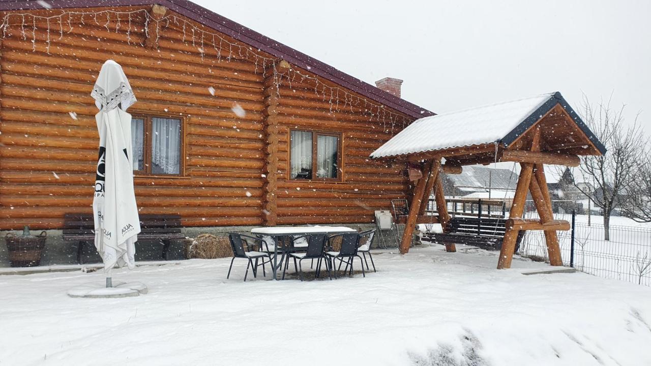 Cabana Alesia, Relaxare La Poalele Raraului Câmpulung Moldovenesc Exterior photo
