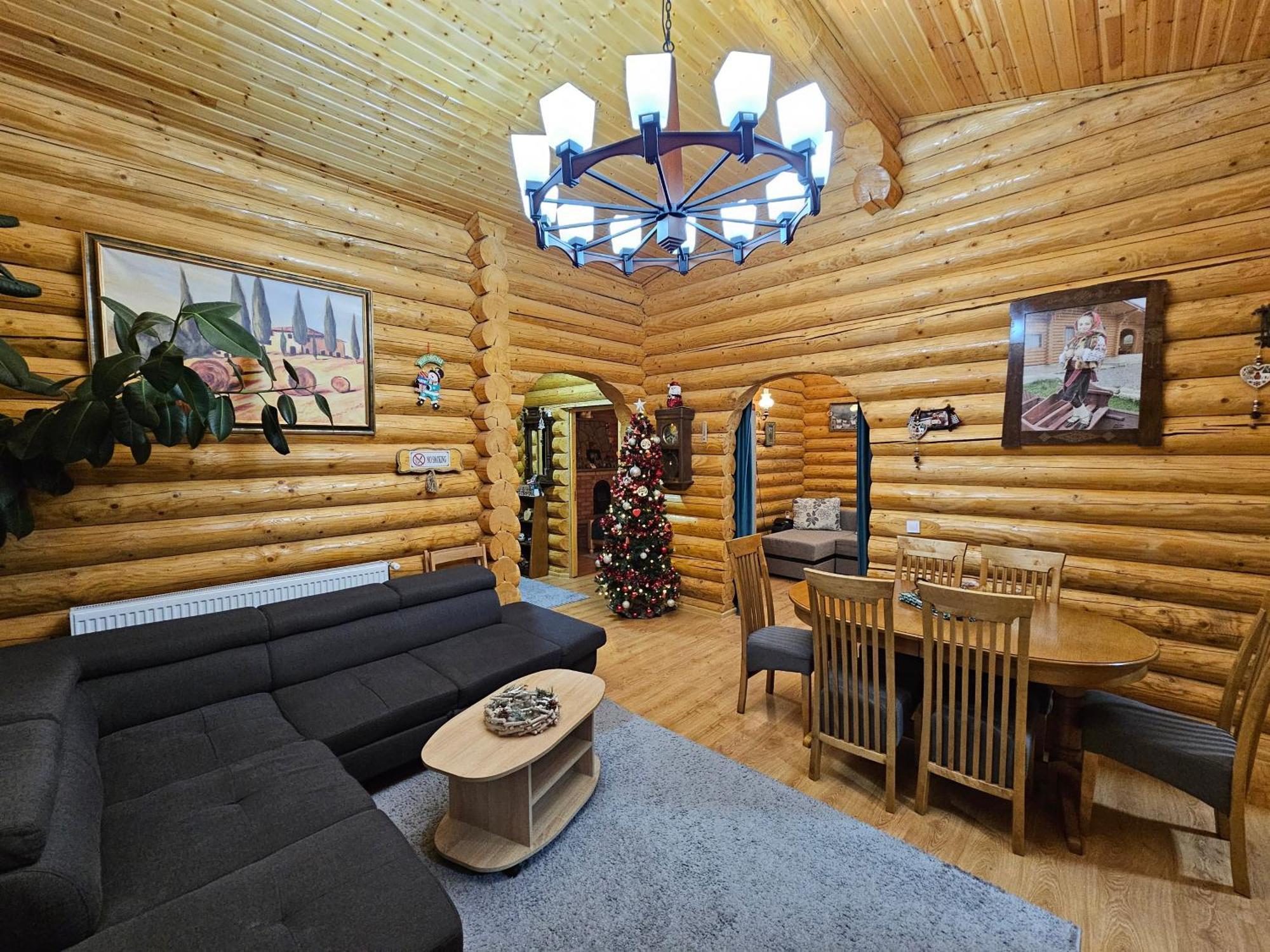 Cabana Alesia, Relaxare La Poalele Raraului Câmpulung Moldovenesc Exterior photo